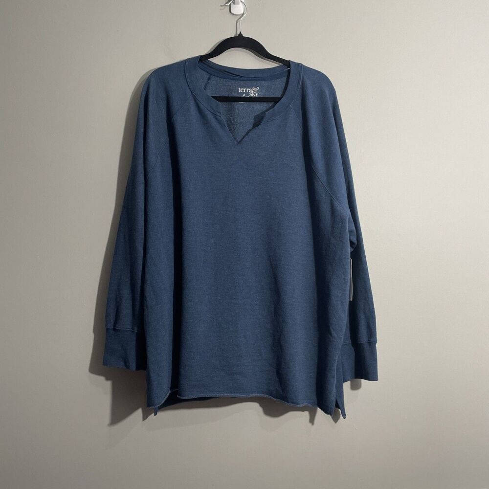 Terra & Sky Women's Plus Size 2X (20W-22W) Blue French Terry Sweatshirt Pullover
